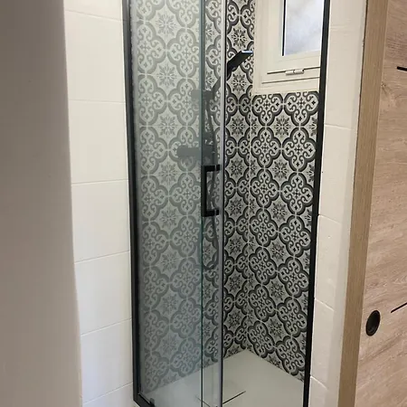 Apartment 2 Pieces Au Port De - Calme, Confort Et Proximite Nizza